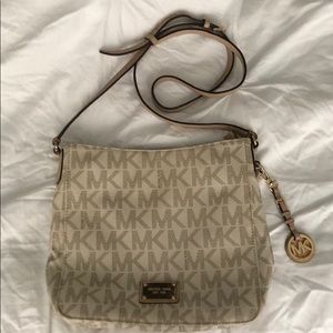 Michael Kors Crossbody